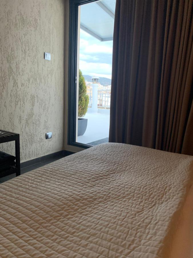 Stylish Seaview Rooftop Солун Екстериор снимка