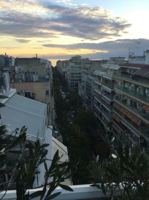Stylish Seaview Rooftop Солун Екстериор снимка