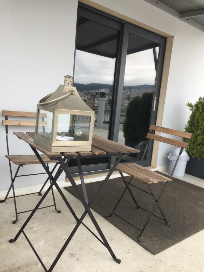 Stylish Seaview Rooftop Солун Екстериор снимка
